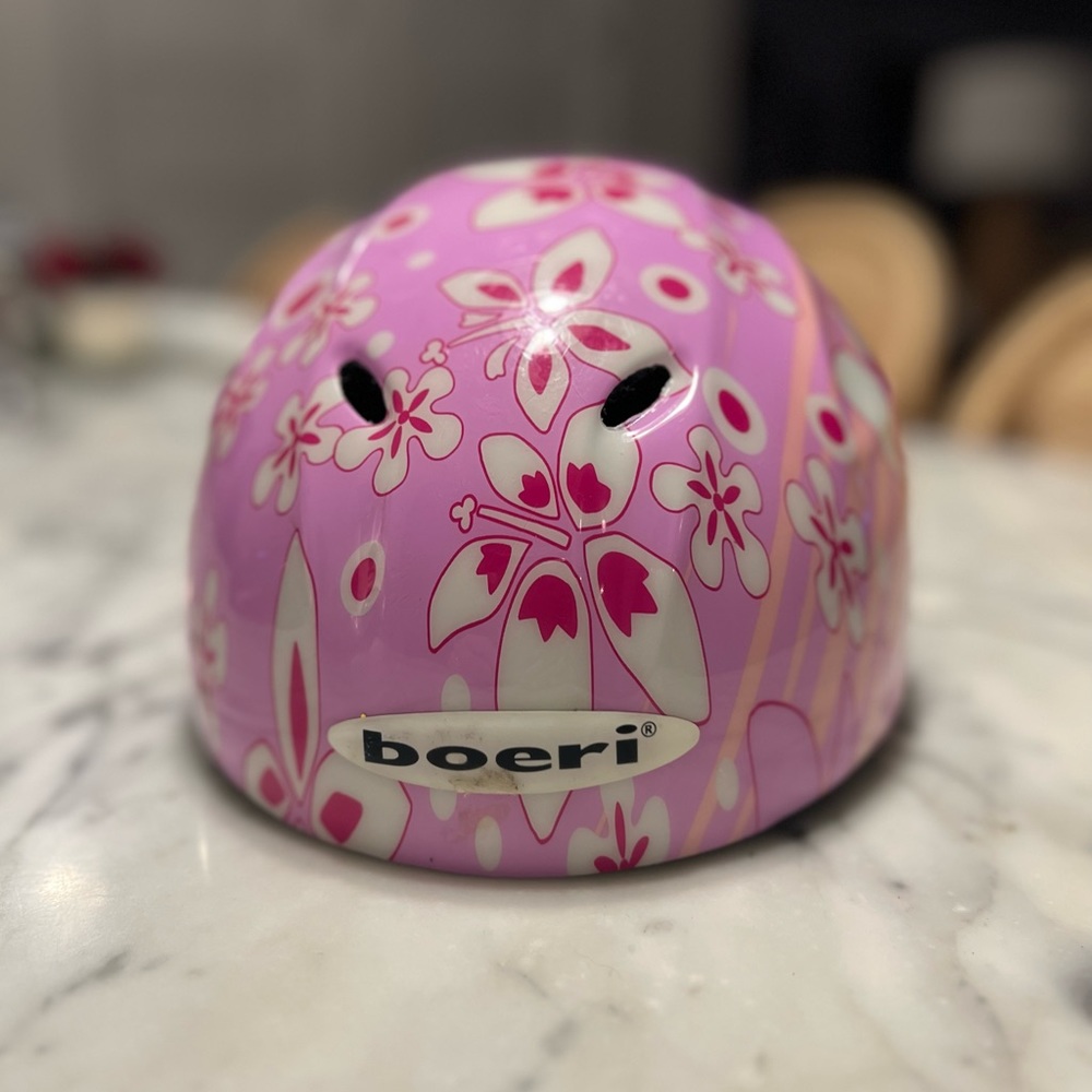 Boeri Youth Medium/ Large Ski/ Snowboard Helmet